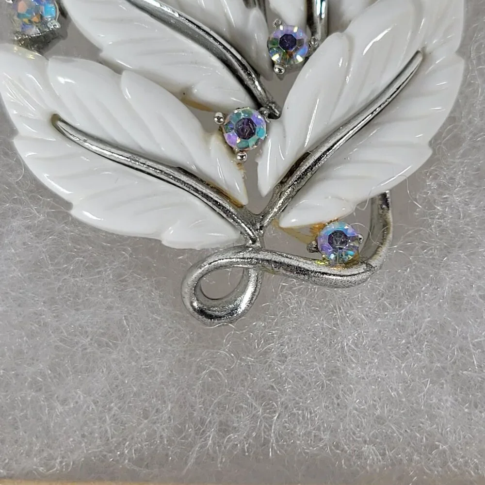Vintage Classic Elegant Sophisticated White Enamel Rhinestones Leaf Brooch Pin